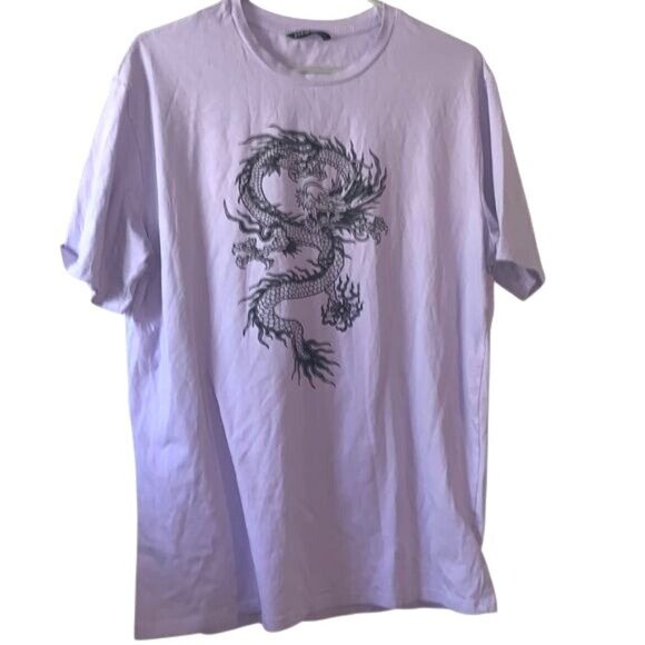 Mens Lavender Graphic T-Shirt With Black Dragon Print Shein XL Cotton/Spandex Bl - Picture 1 of 7